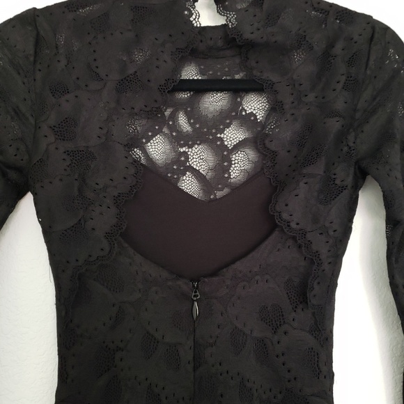 bebe Lace mock neck body con dress - Picture 5 of 8